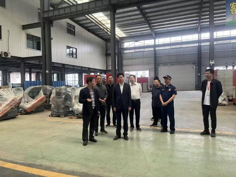 The Deputy Secretary of the Tiangchang Municipal Party Committee came to our company to inspect and guide our work